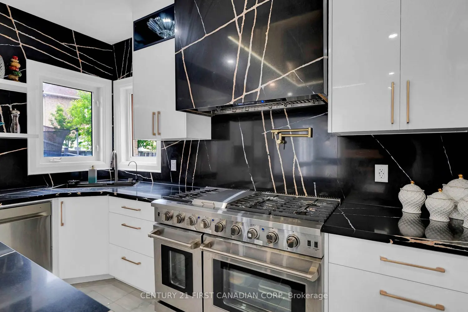 Additional image 8 of 4 Freshspring Drive