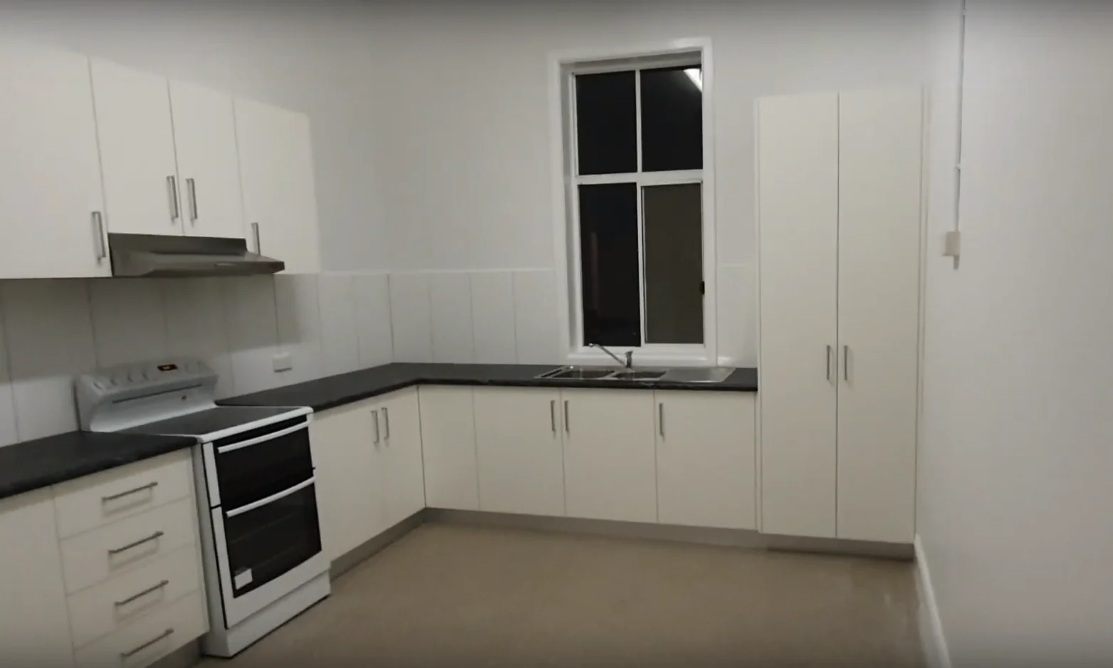 Additional image 7 of 1/301-305 Cressy Street, Deniliquin NSW 2710