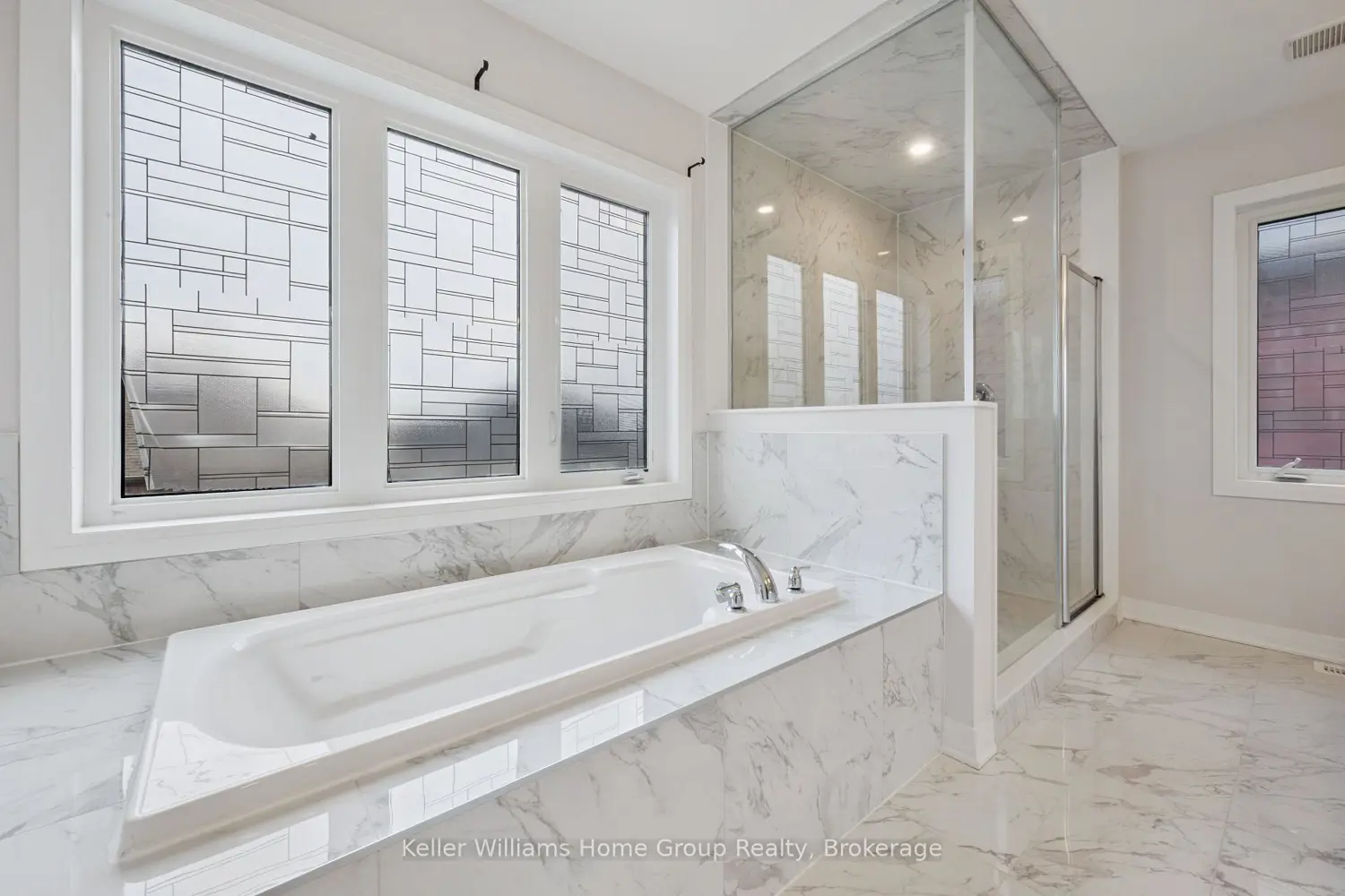 Additional image 17 of 445 Robert Woolner Street