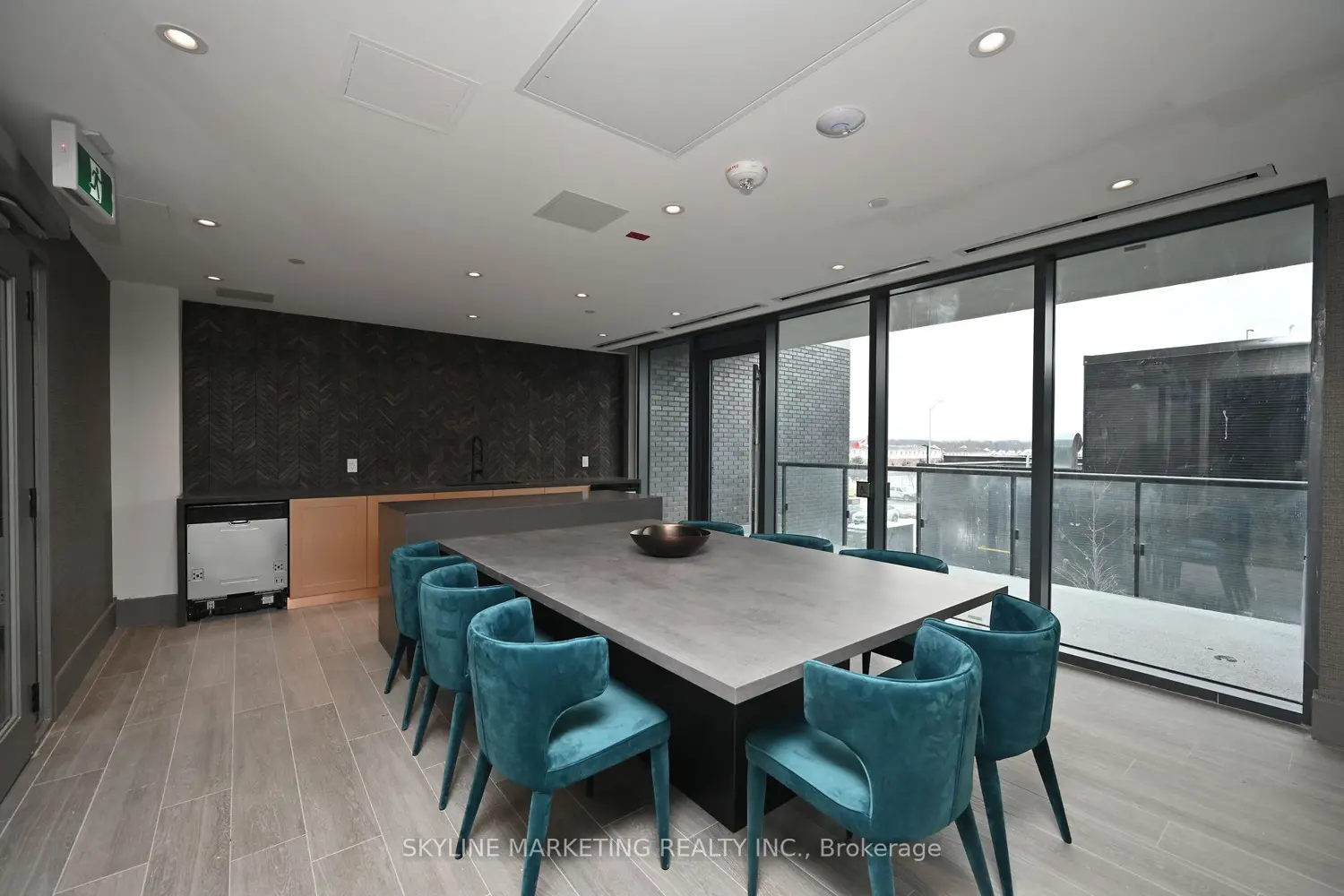 Additional image 16 of 2450 Old Bronte Road 631