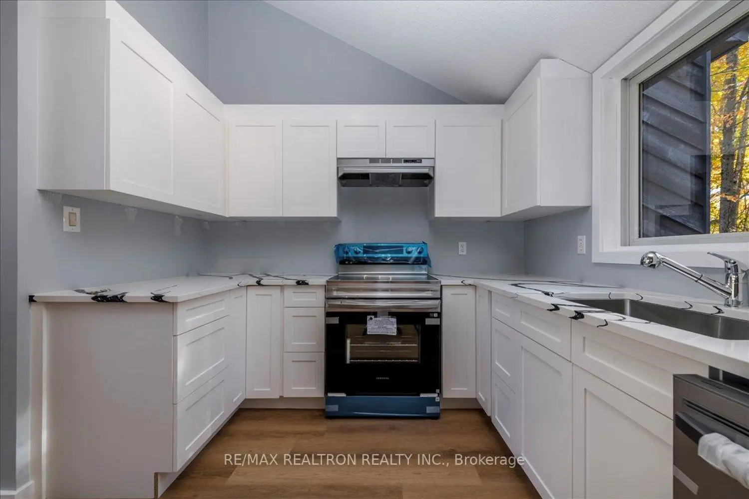 Additional image 5 of 901 17Th Concession West Road