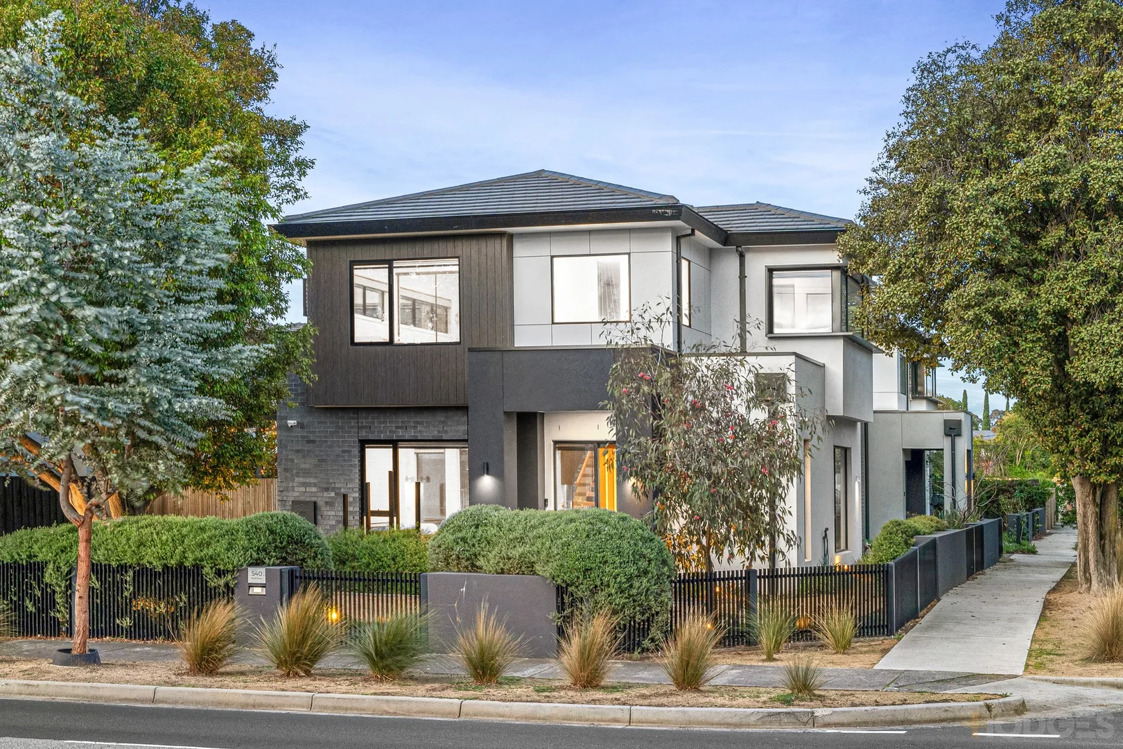 Additional image 3 of 540 Bluff Road, Hampton VIC 3188