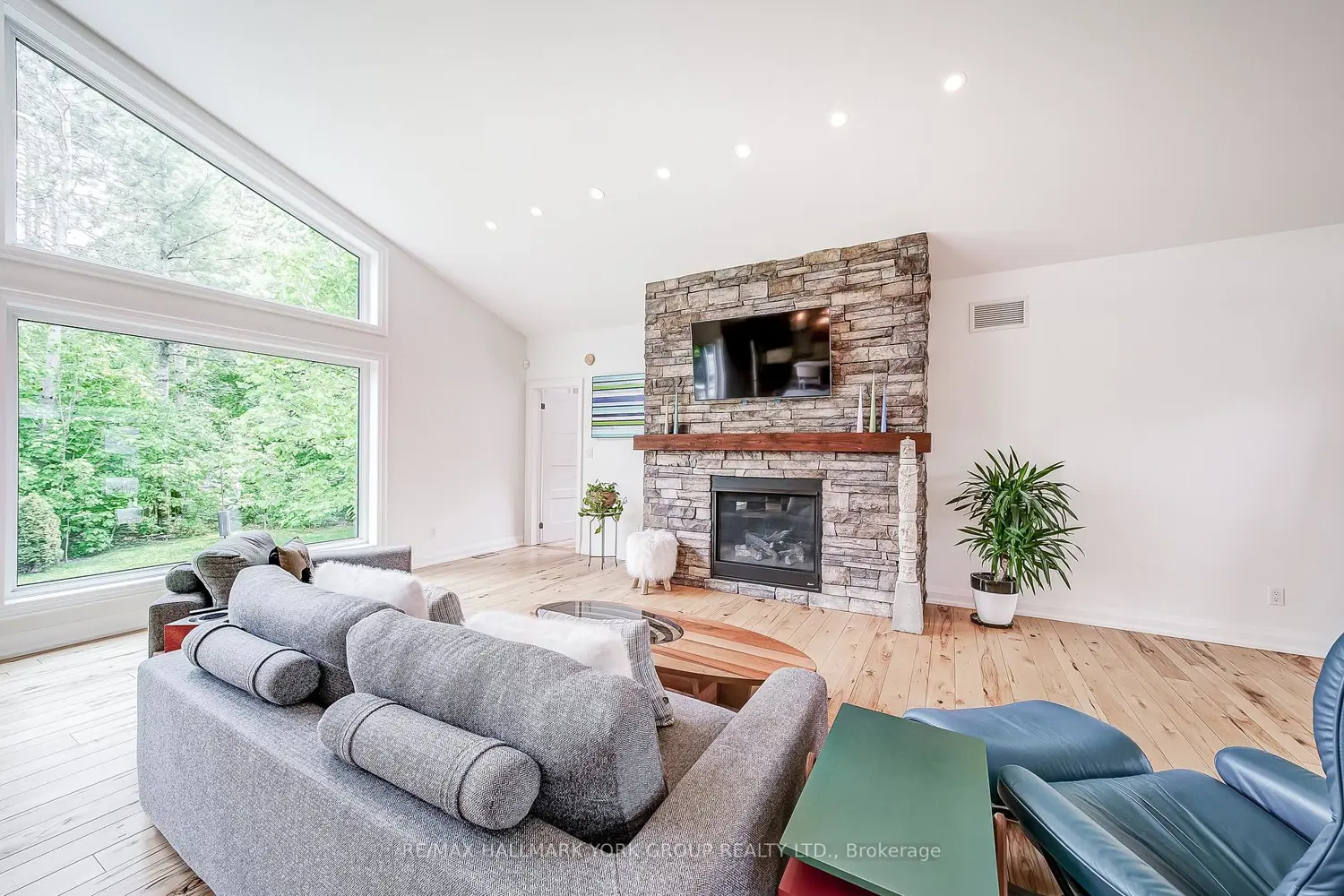 Additional image 2 of 118 Mennill Drive