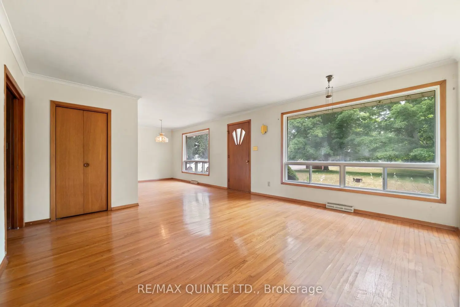 1462 County Road 12 photo 2