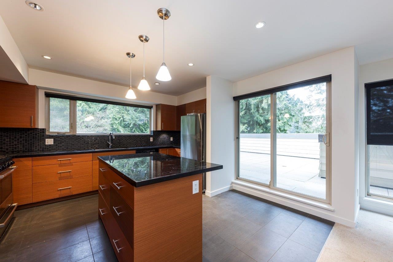 Additional image 5 of PH1-2832 Capilano Road, North Vancouver, BC, V7R 4H5