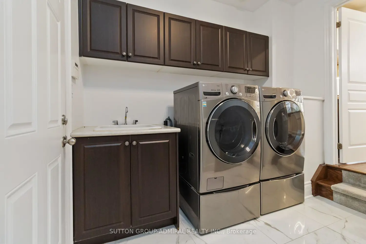 Additional image 9 of 3301 Skipton Lane