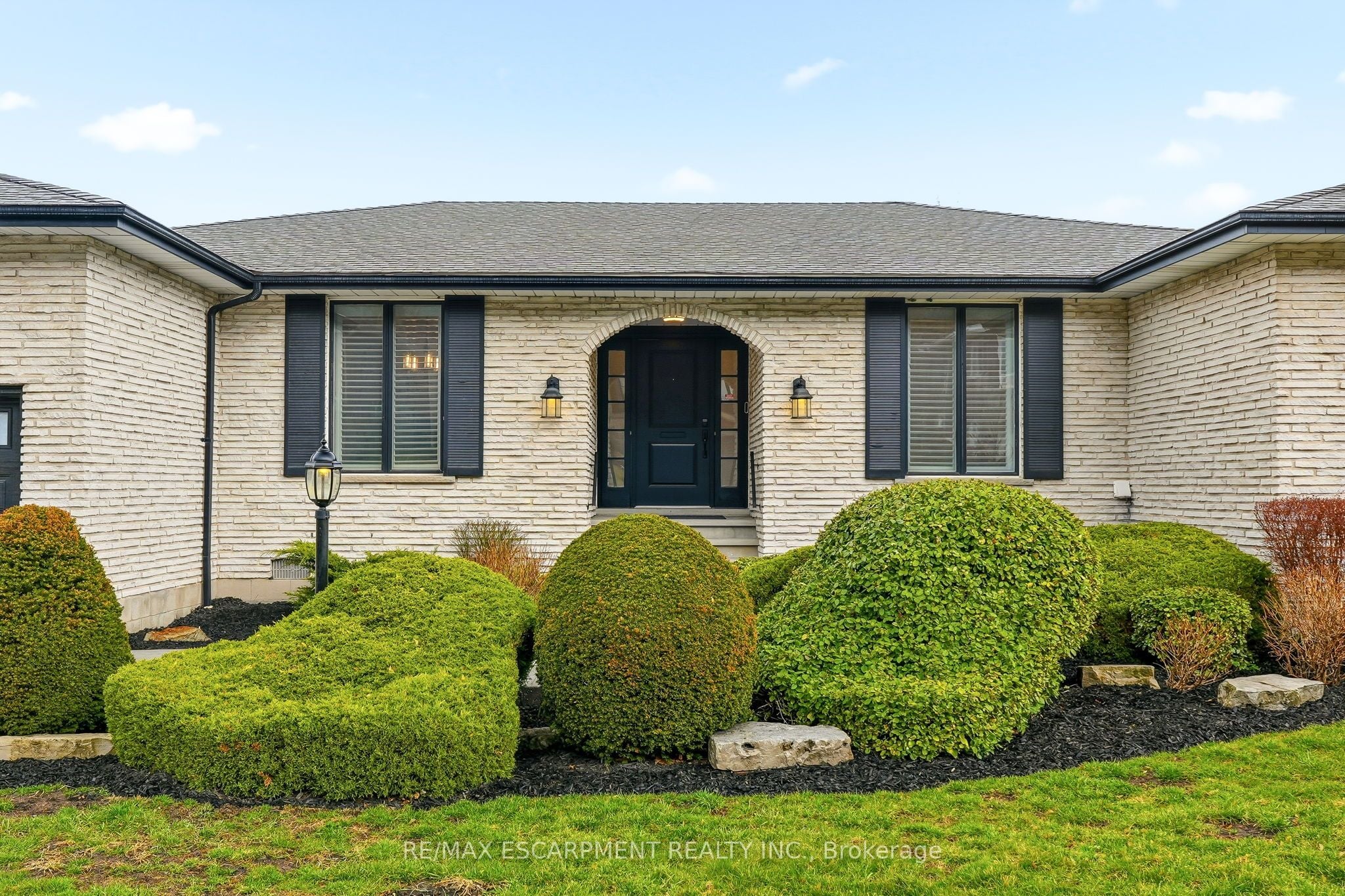 Additional image 2 of 43 Maple Drive, Hamilton, ON, L8G 3C4