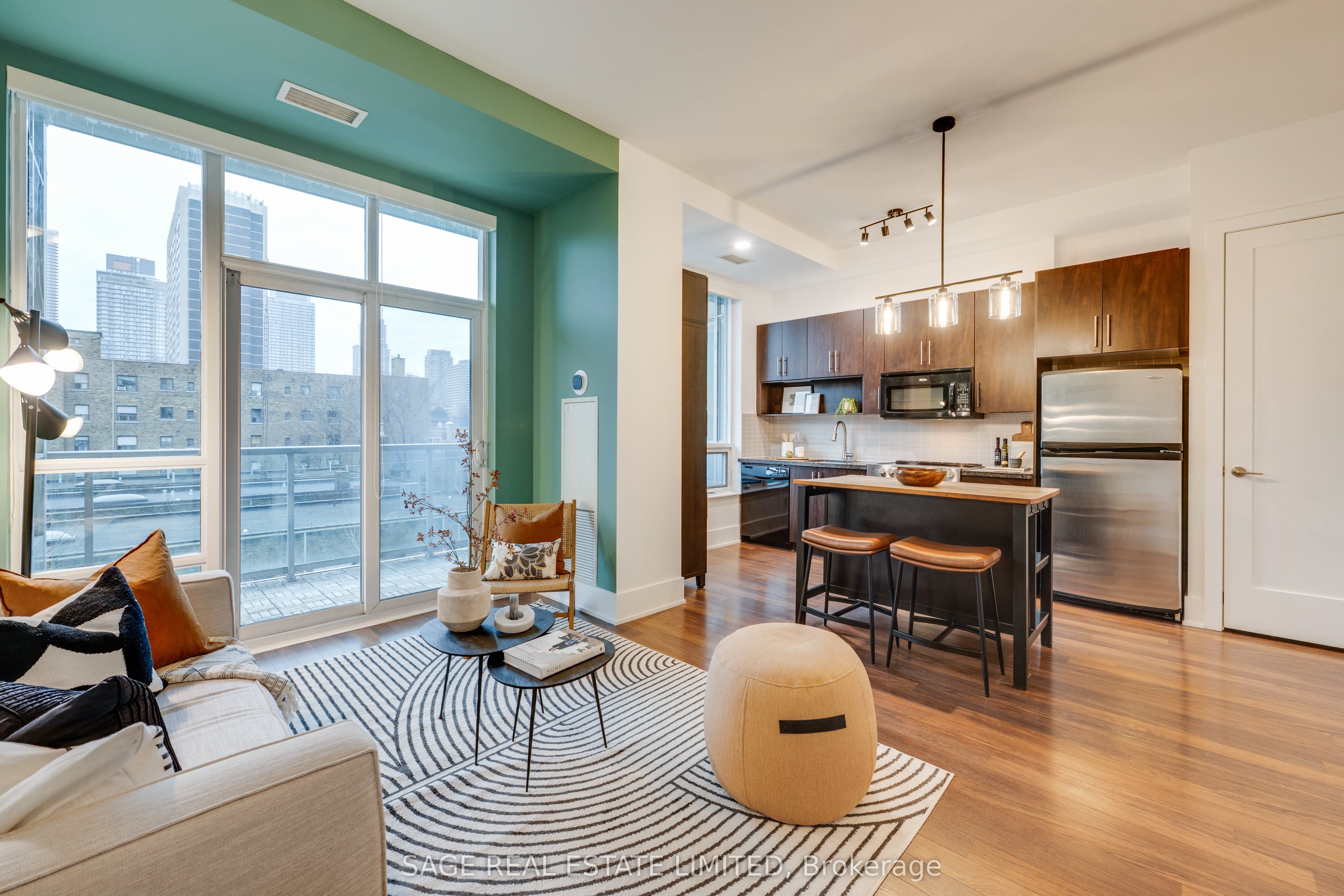 411-120 Homewood Avenue, Toronto, ON, M4Y 2J3