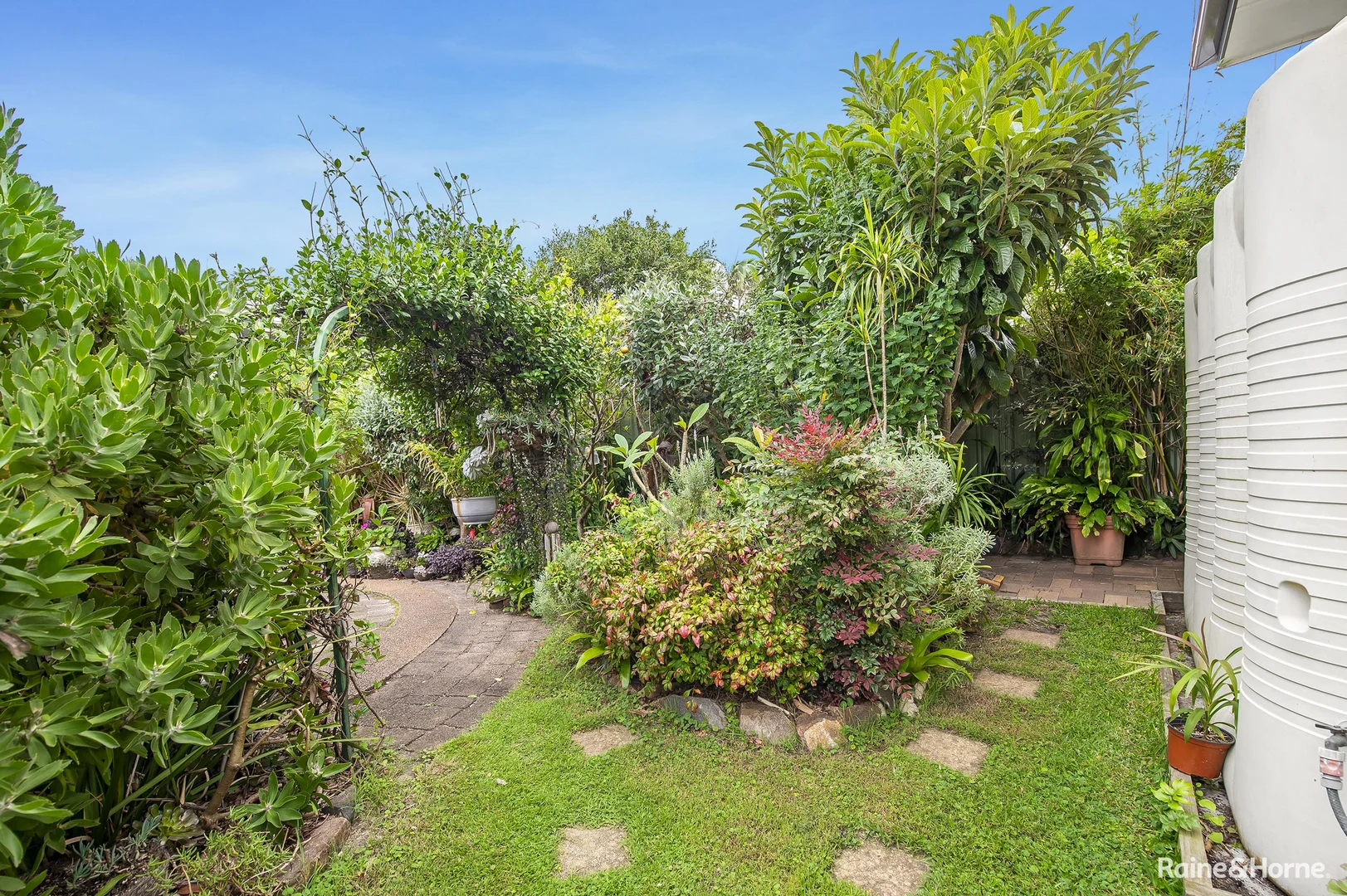 Additional image 23 of 124 Marks Point Road, Marks Point NSW 2280