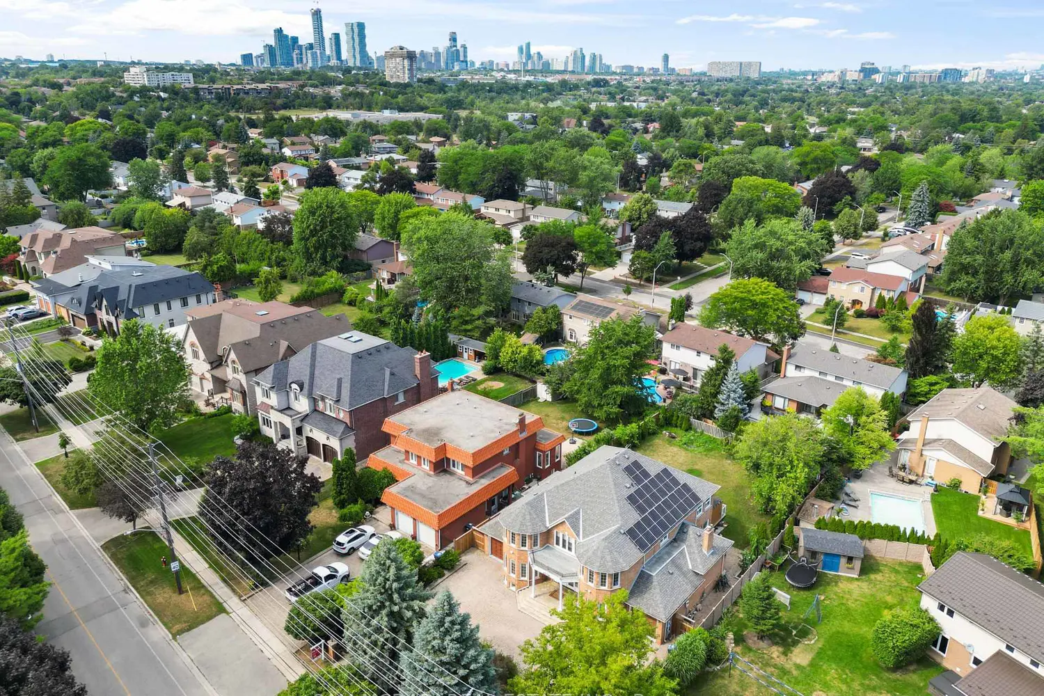 Additional image 20 of 2339 Glengarry Road