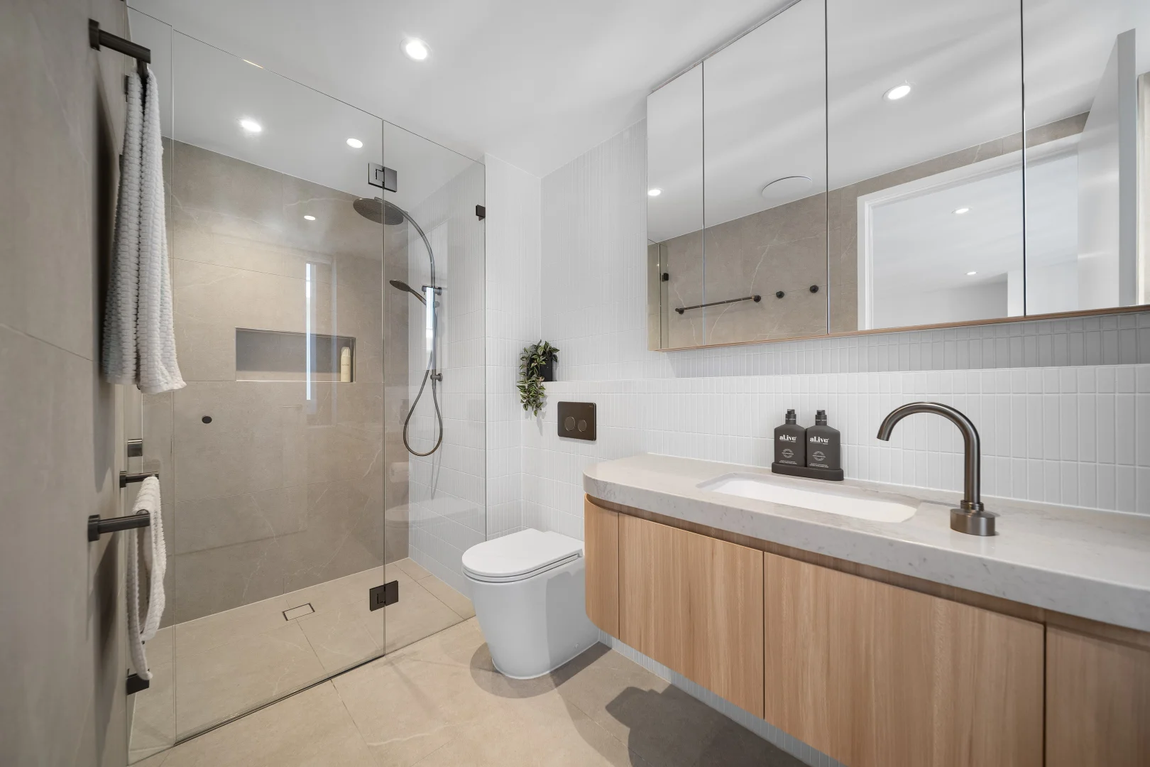 Additional image 15 of 601/49 The Esplanade, Cotton Tree QLD 4558