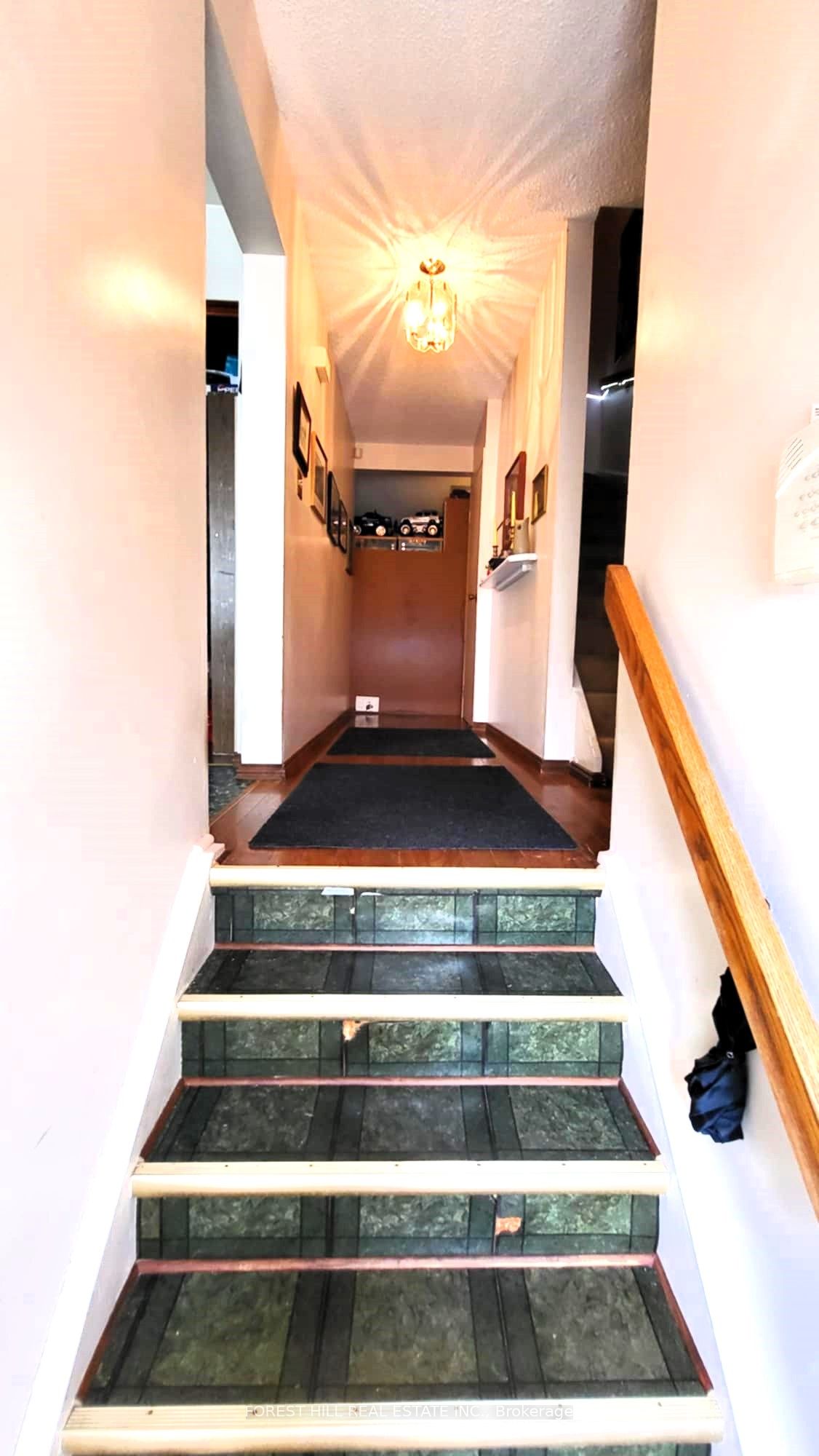 Additional image 4 of 104-104 Baronwood Court, Brampton, ON, L6V 3H7