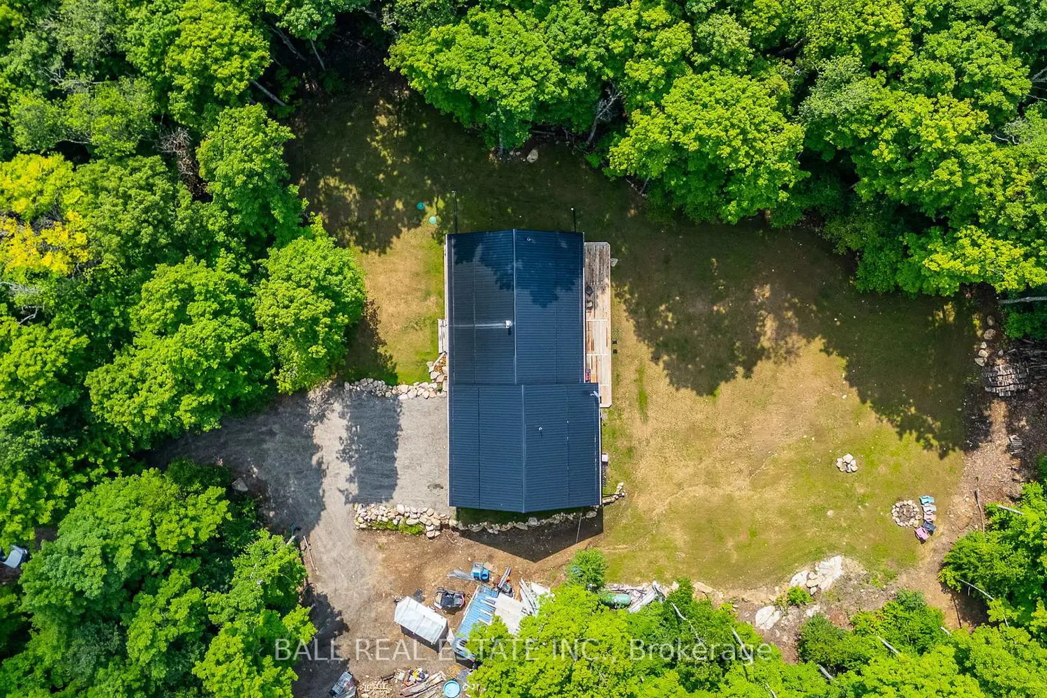 Additional image 18 of 2430 Hadlington Road