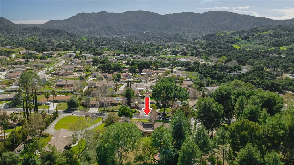 15883 Condor Ridge Rd, Canyon Country, CA 91387