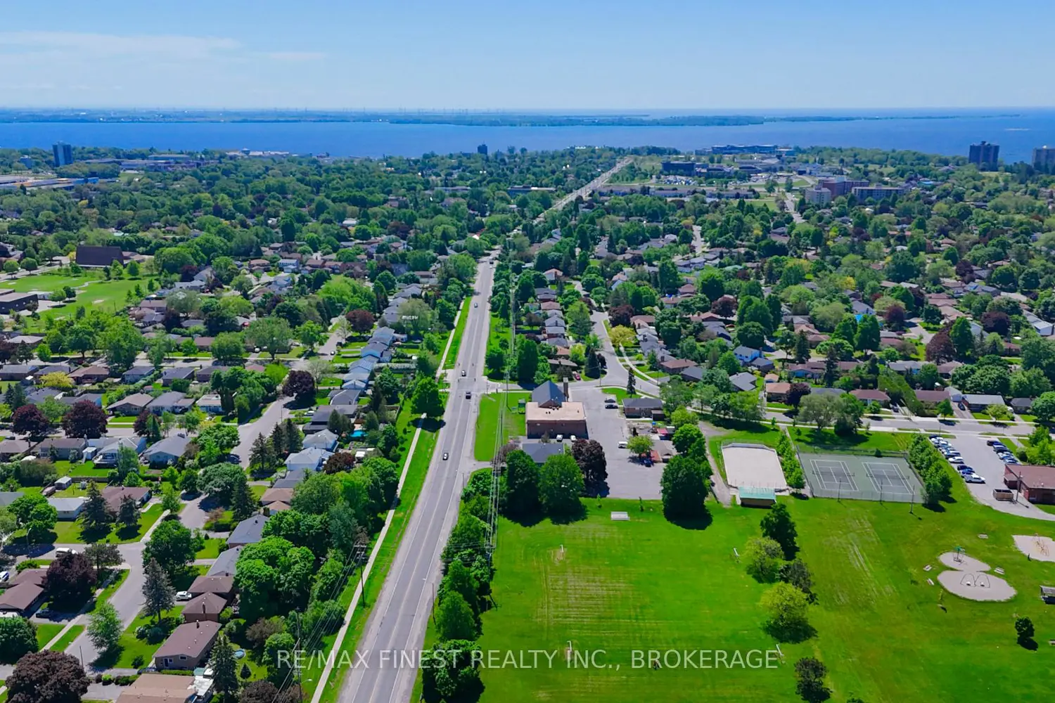 Additional image 20 of 17 Eldon Hall Place 602