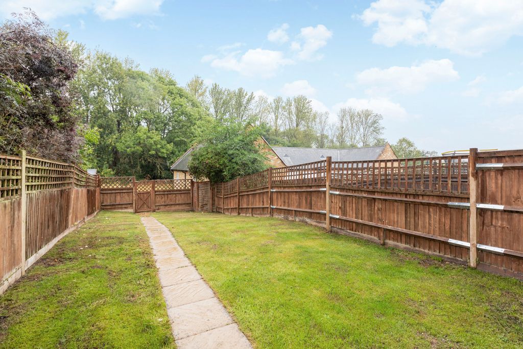 Additional image 7 of 2 bed terraced house for saleBears Rails Park, Windsor SL4