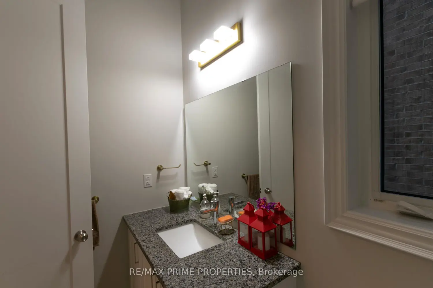 Additional image 10 of 65 Redmond Crescent