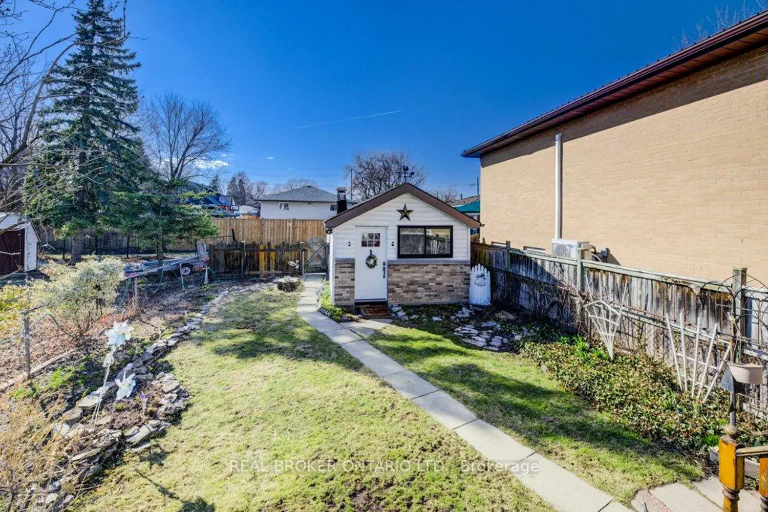 Additional image 18 of 458 Upper Wentworth Street