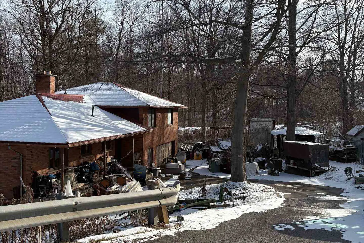 5991 Rutherford Road photo 3