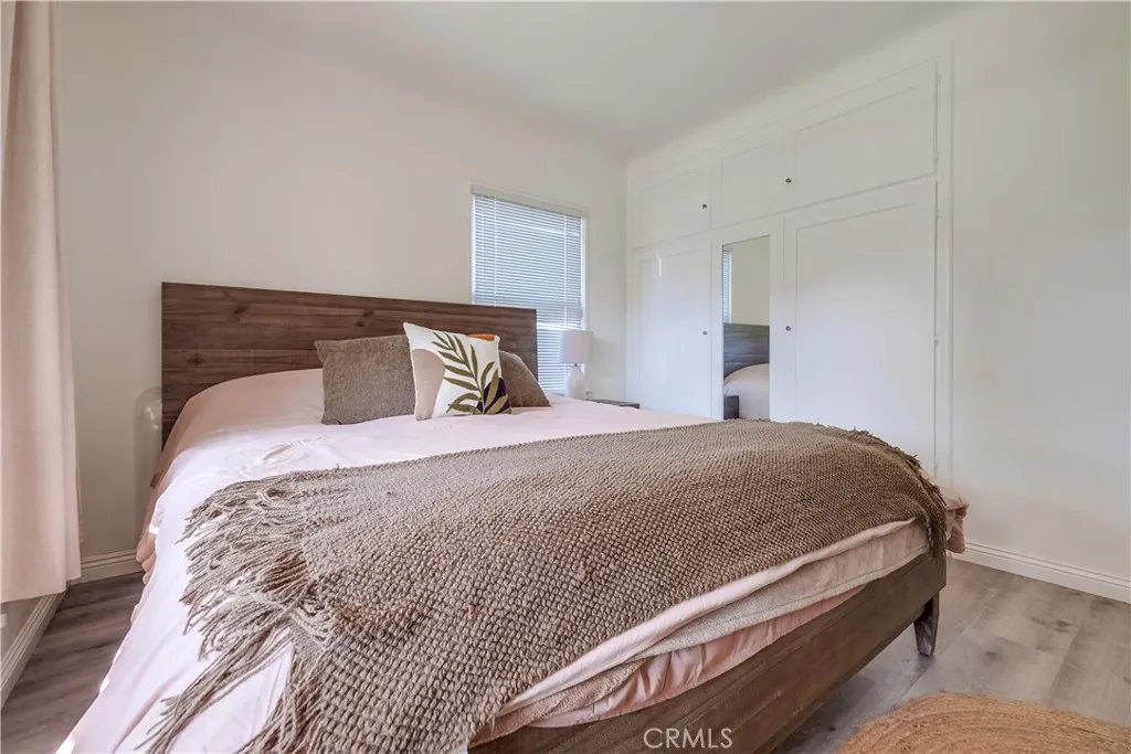 Additional image 27 of 2709 E Van Buren St, Long Beach, CA 90810