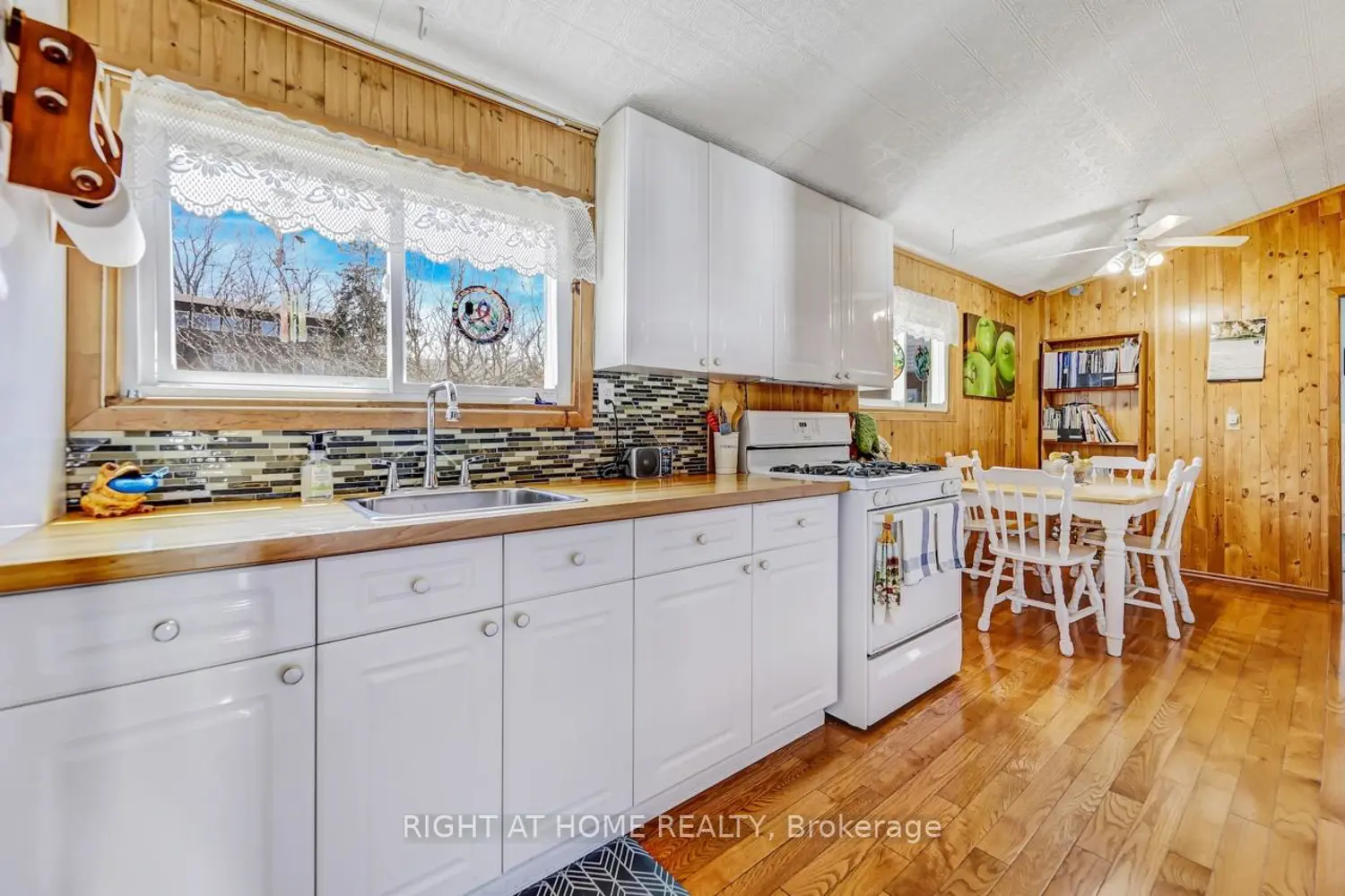 Additional image 3 of 24 Brennan Avenue