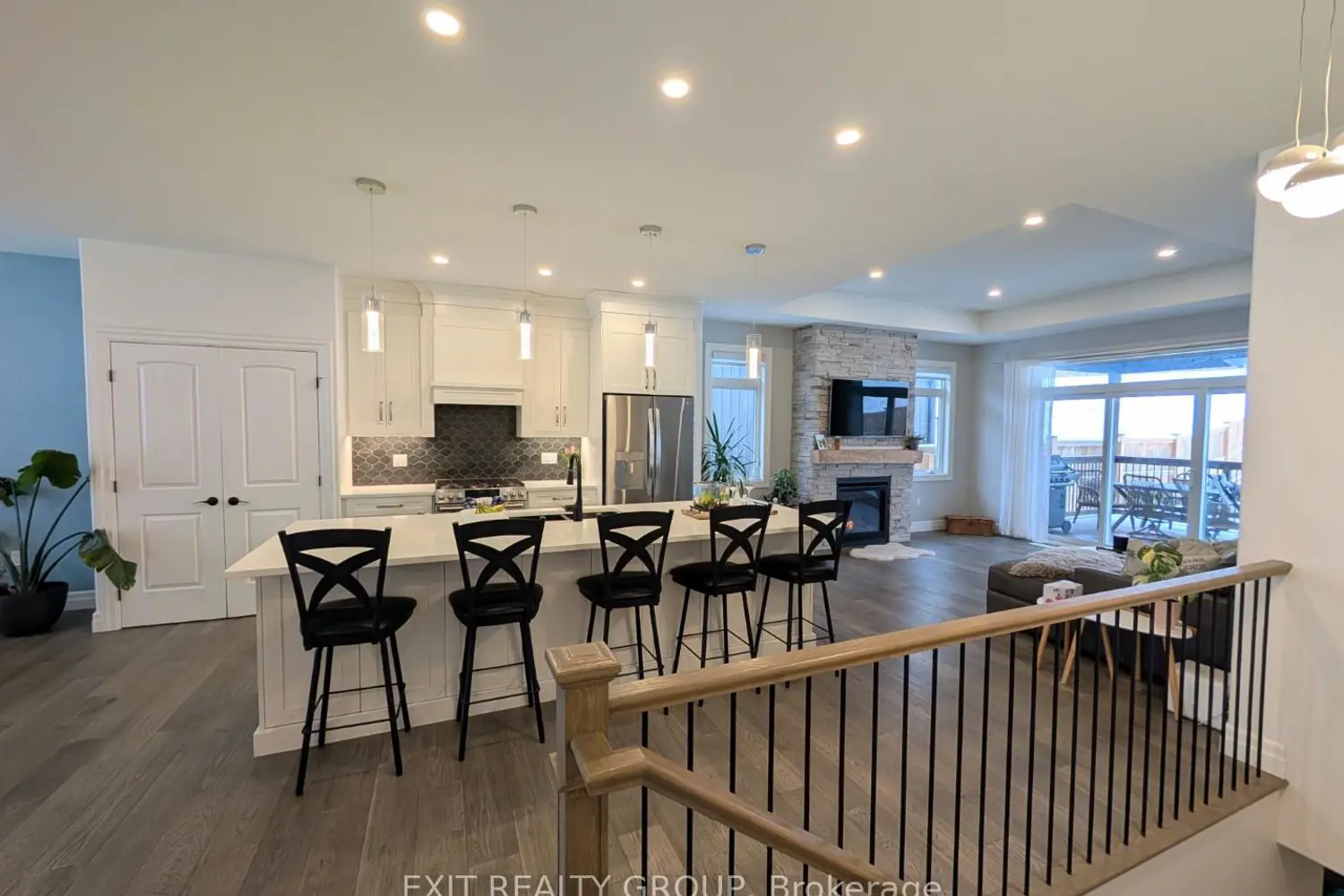 Additional image 6 of 35 Schmidt Way