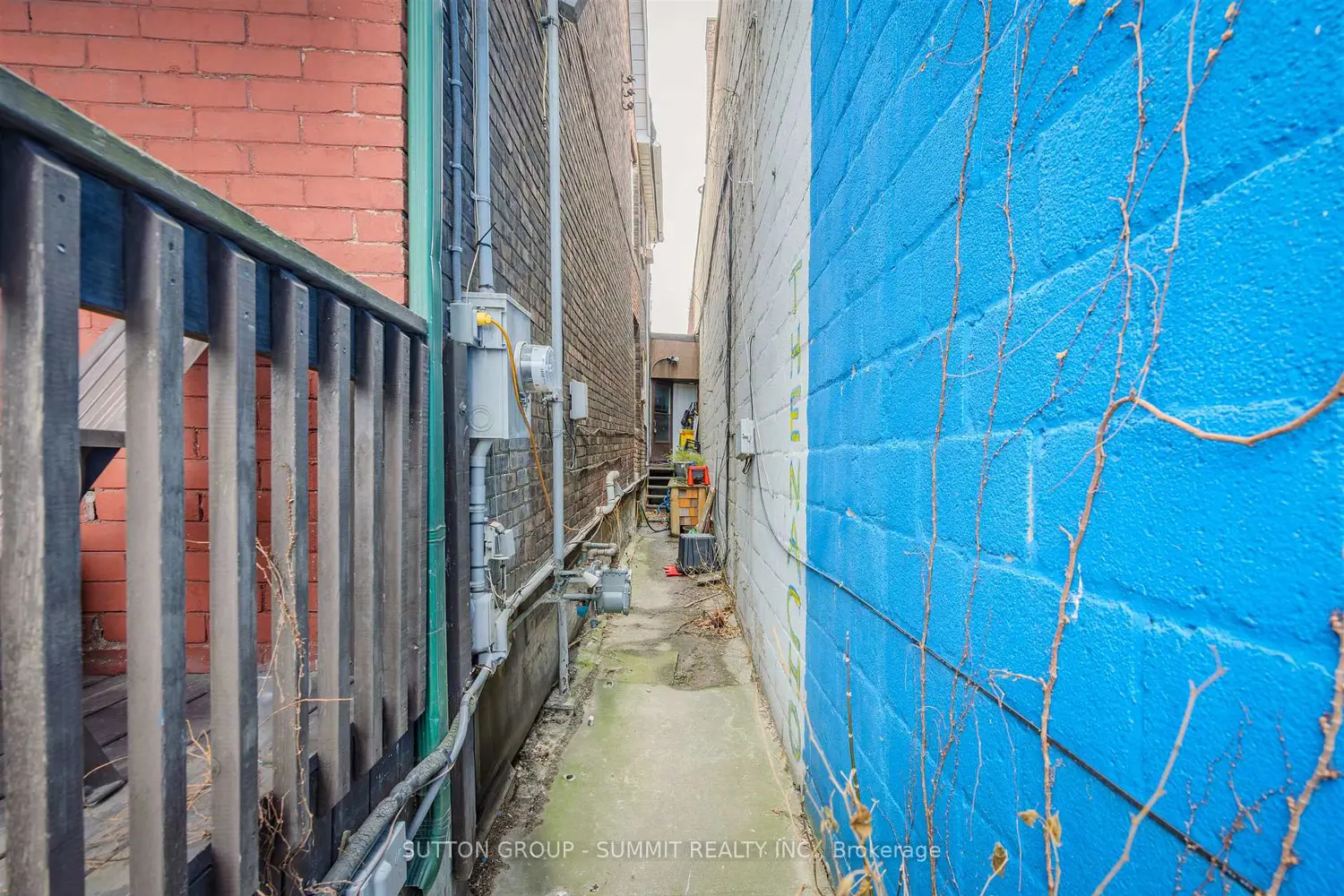 Additional image 7 of 811 Bloor Street
