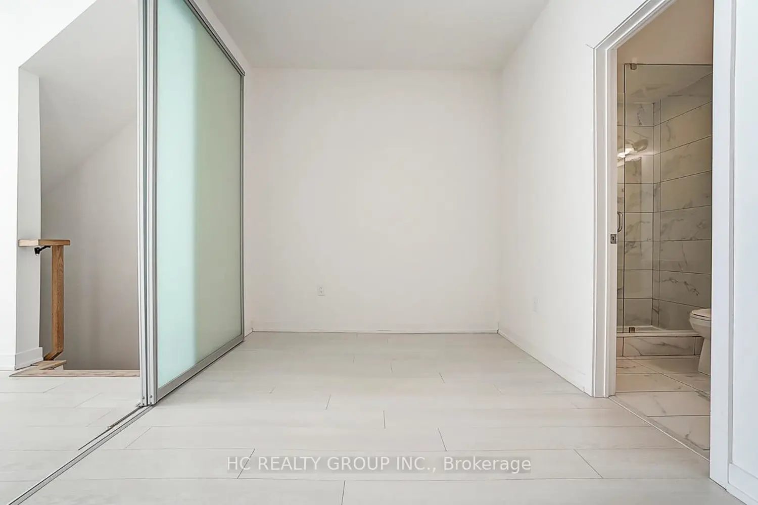 Additional image 11 of 57 Finch Avenue 31
