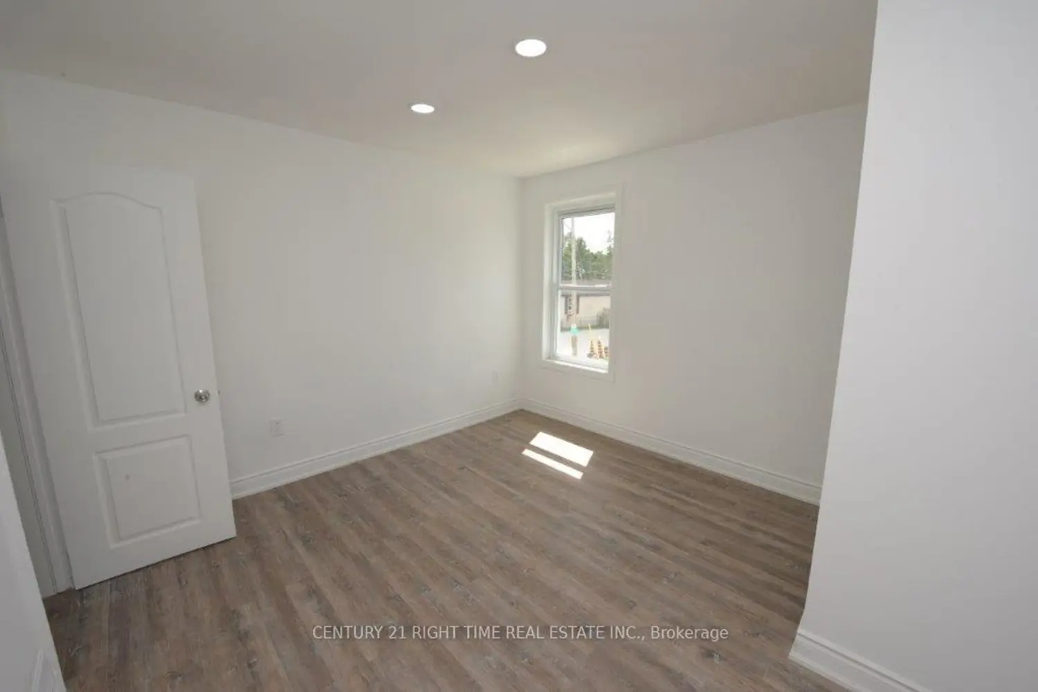 Additional image 9 of 79-71 Cedar Street