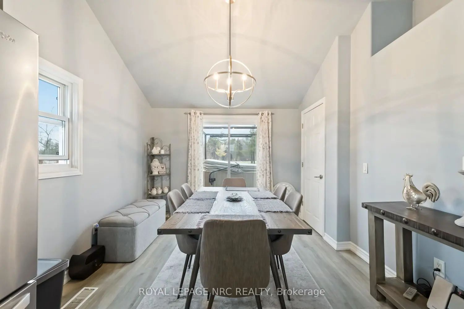 3406 Bowen Road photo 3