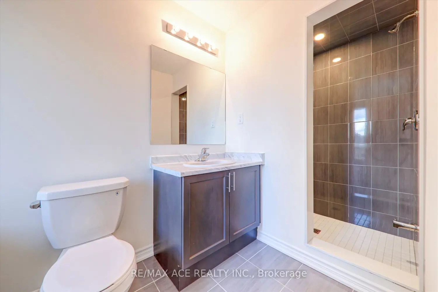 Additional image 14 of 1153 Azalea Avenue