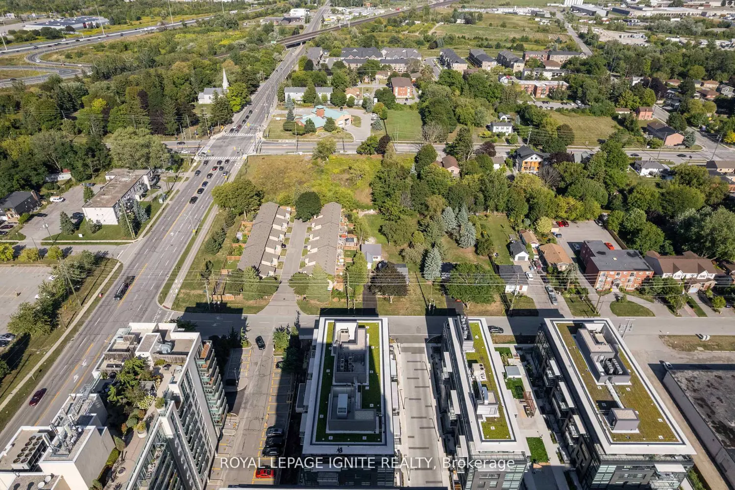 Additional image 18 of 1604 Charles Street 414