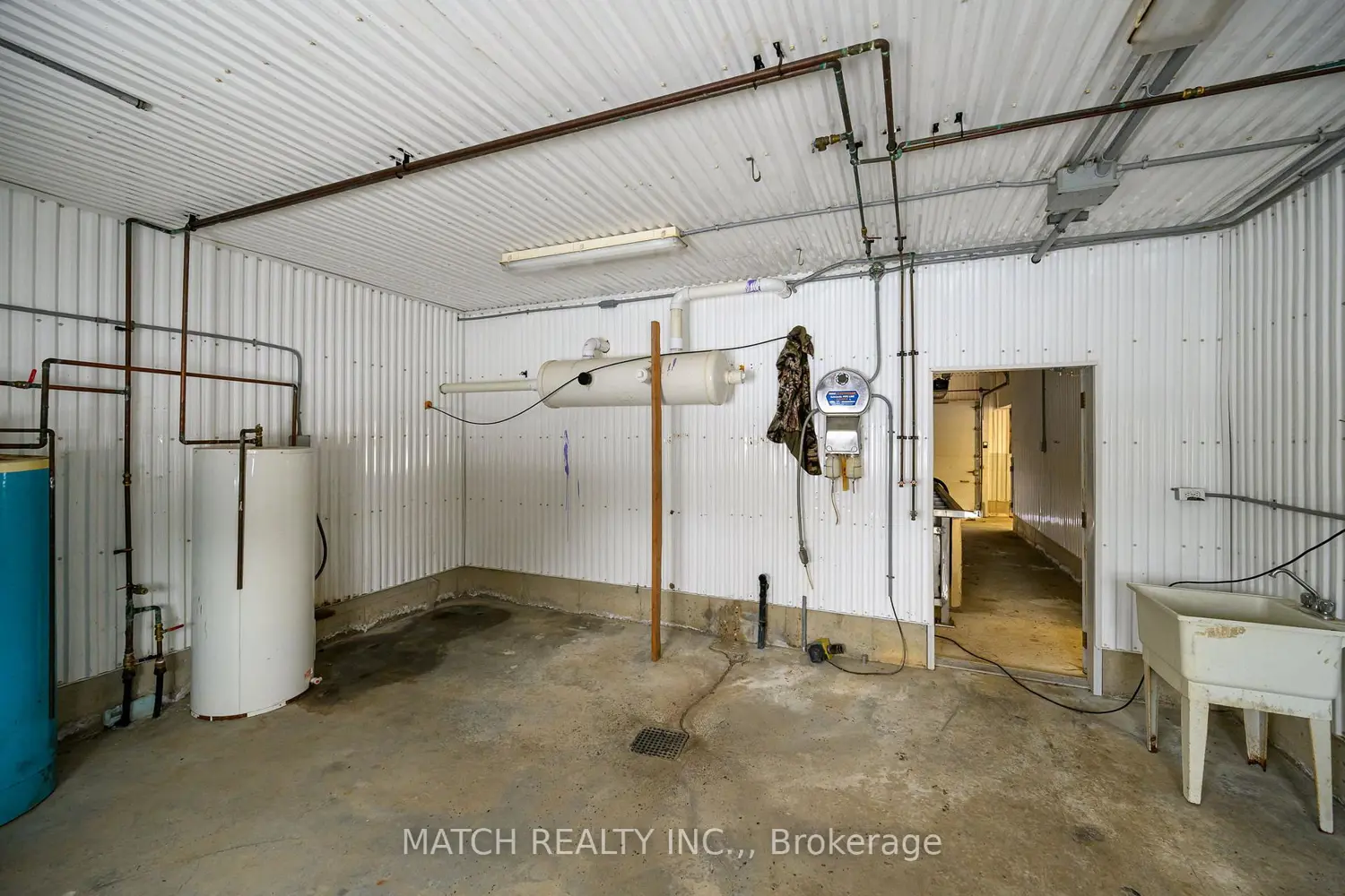 Additional image 17 of 13904 Graham Road