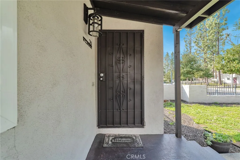 Additional image 29 of 70 W Claremont St, Pasadena, CA 91103