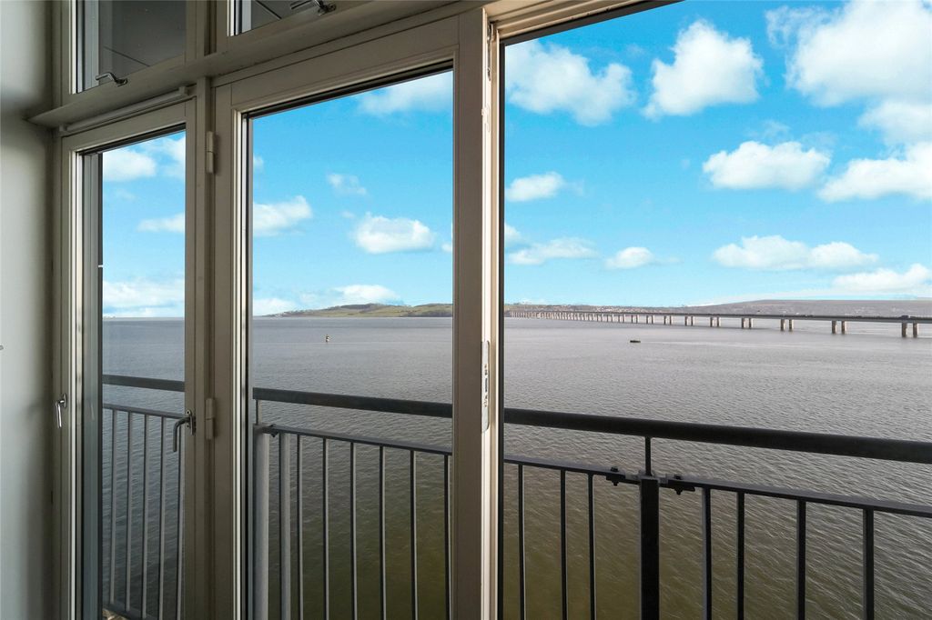 Additional image 5 of 2 bed flat for saleMarine Parade Walk, Dundee, Angus DD1