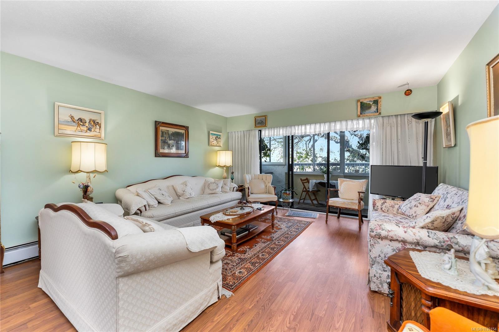 Additional image 4 of 207-1050 Park Boulevard, Victoria, BC, V8V 2T4