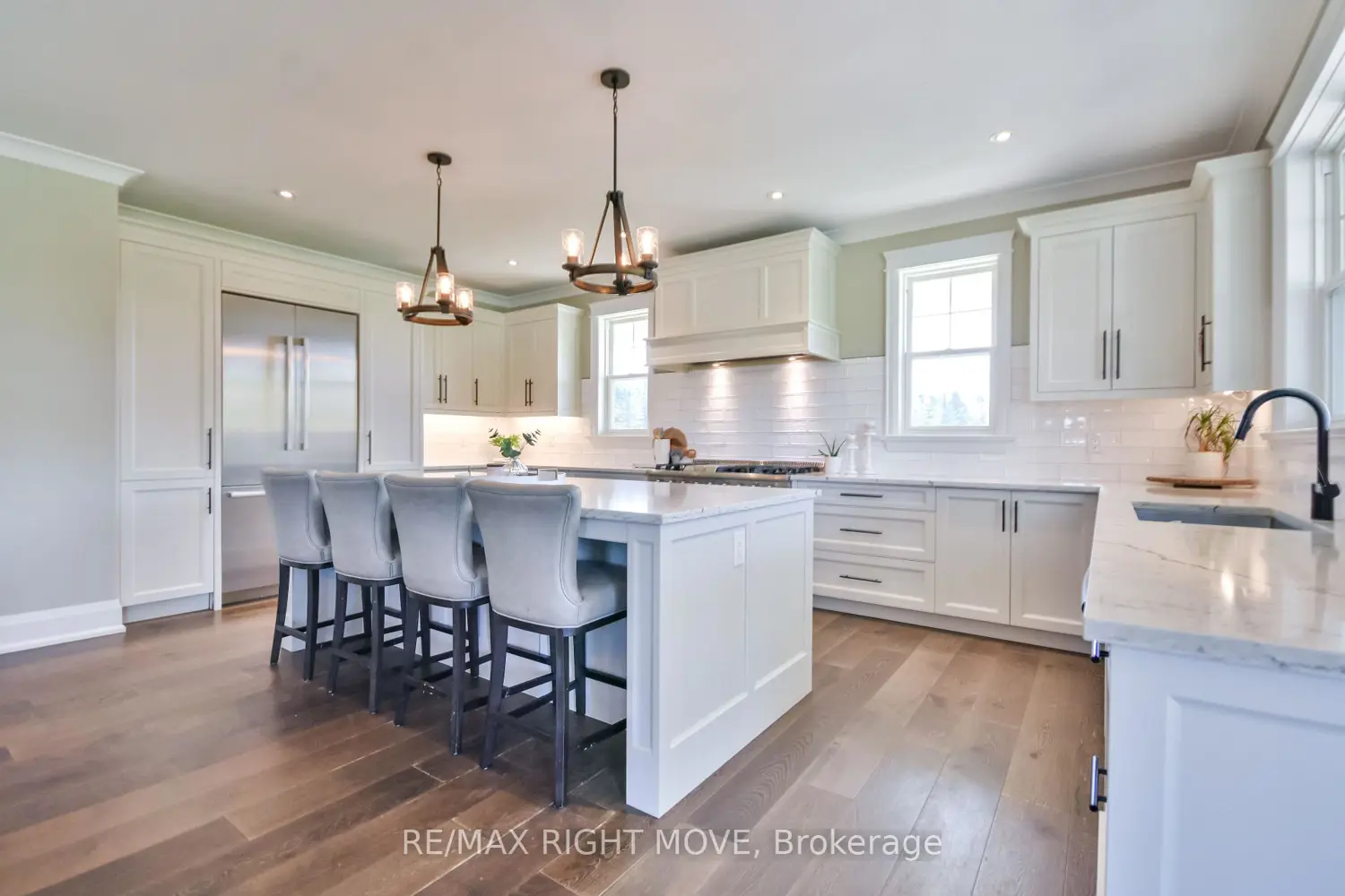 Additional image 8 of 2448 Stockdale Road