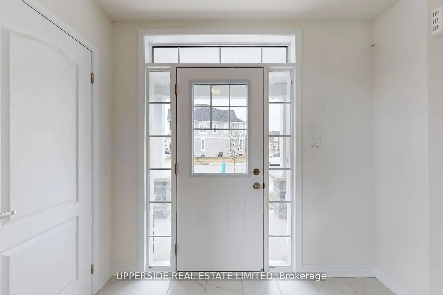 26 Shapira Avenue photo 2