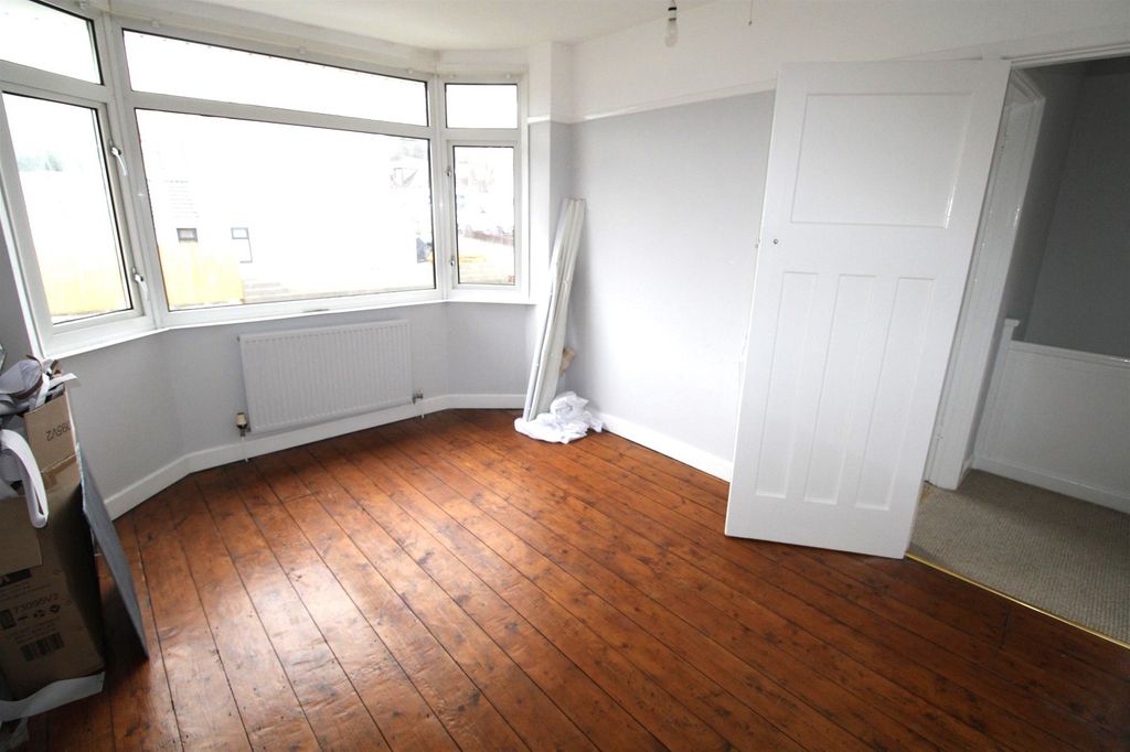 Additional image 14 of 3 bed semi-detached house for saleMount Earl, Bridgend, Bridgend County. CF31