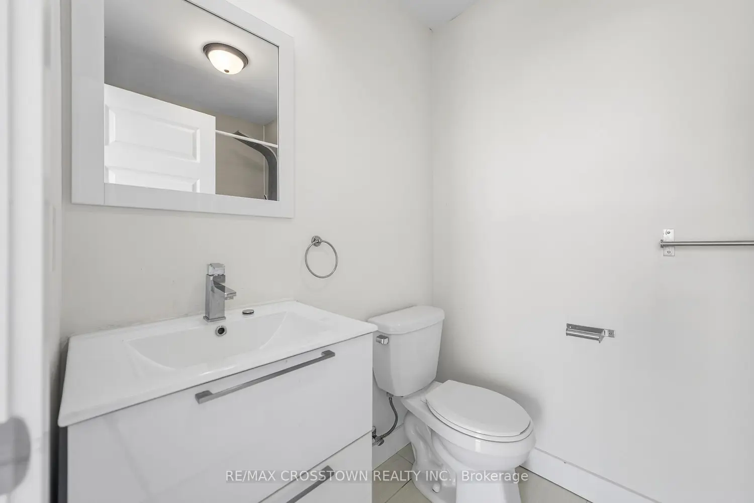 Additional image 10 of 540 Essa Road 2