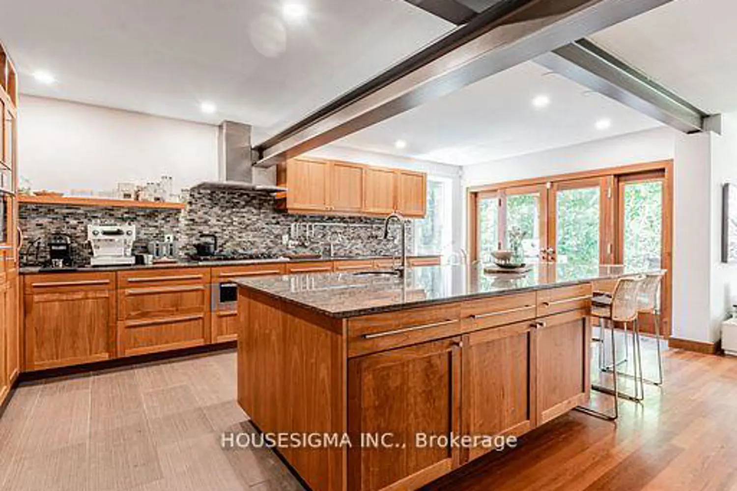 Additional image 17 of 94 Laurentide Drive