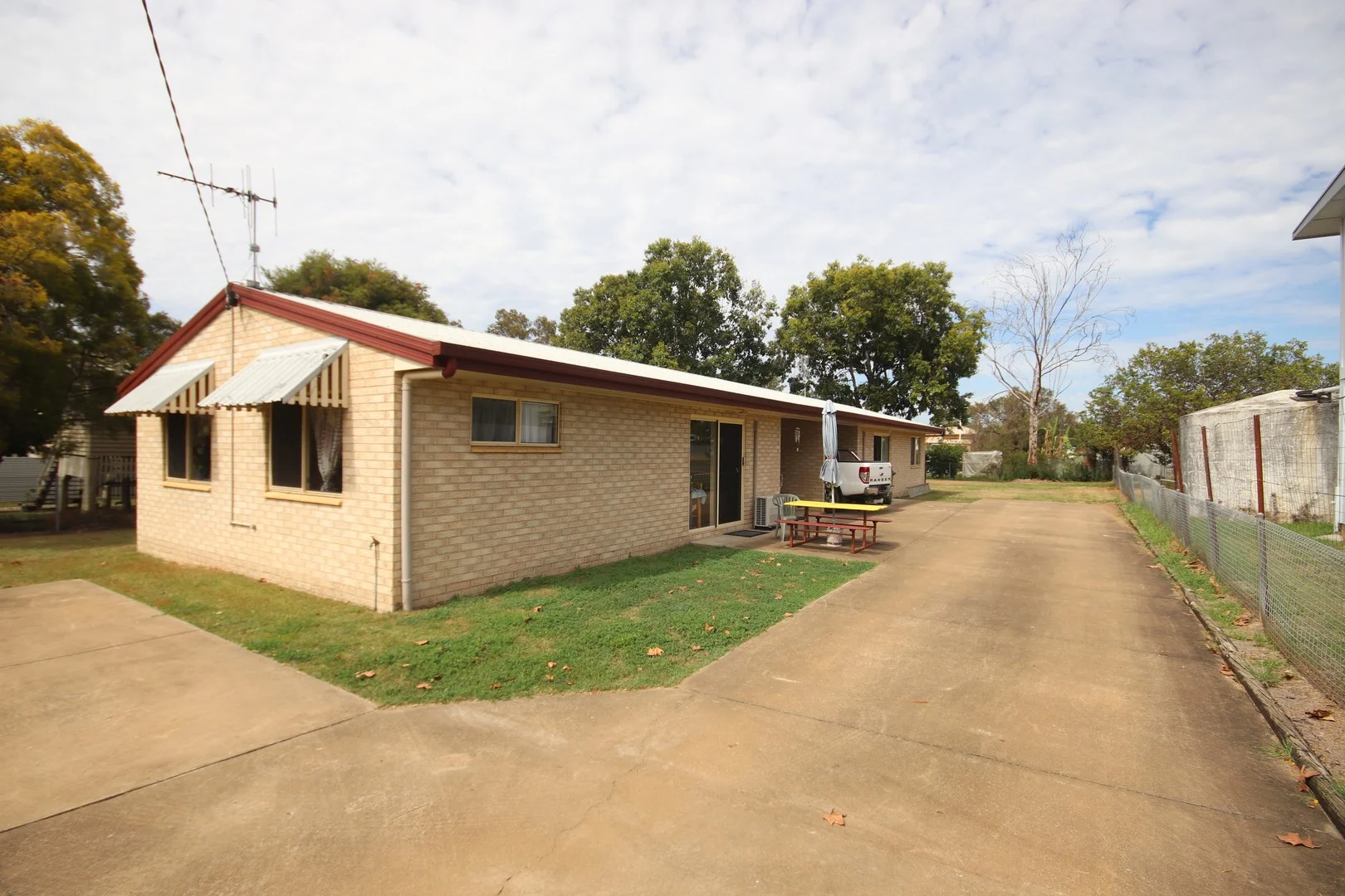 12 Flinders Street, Mundubbera QLD 4626