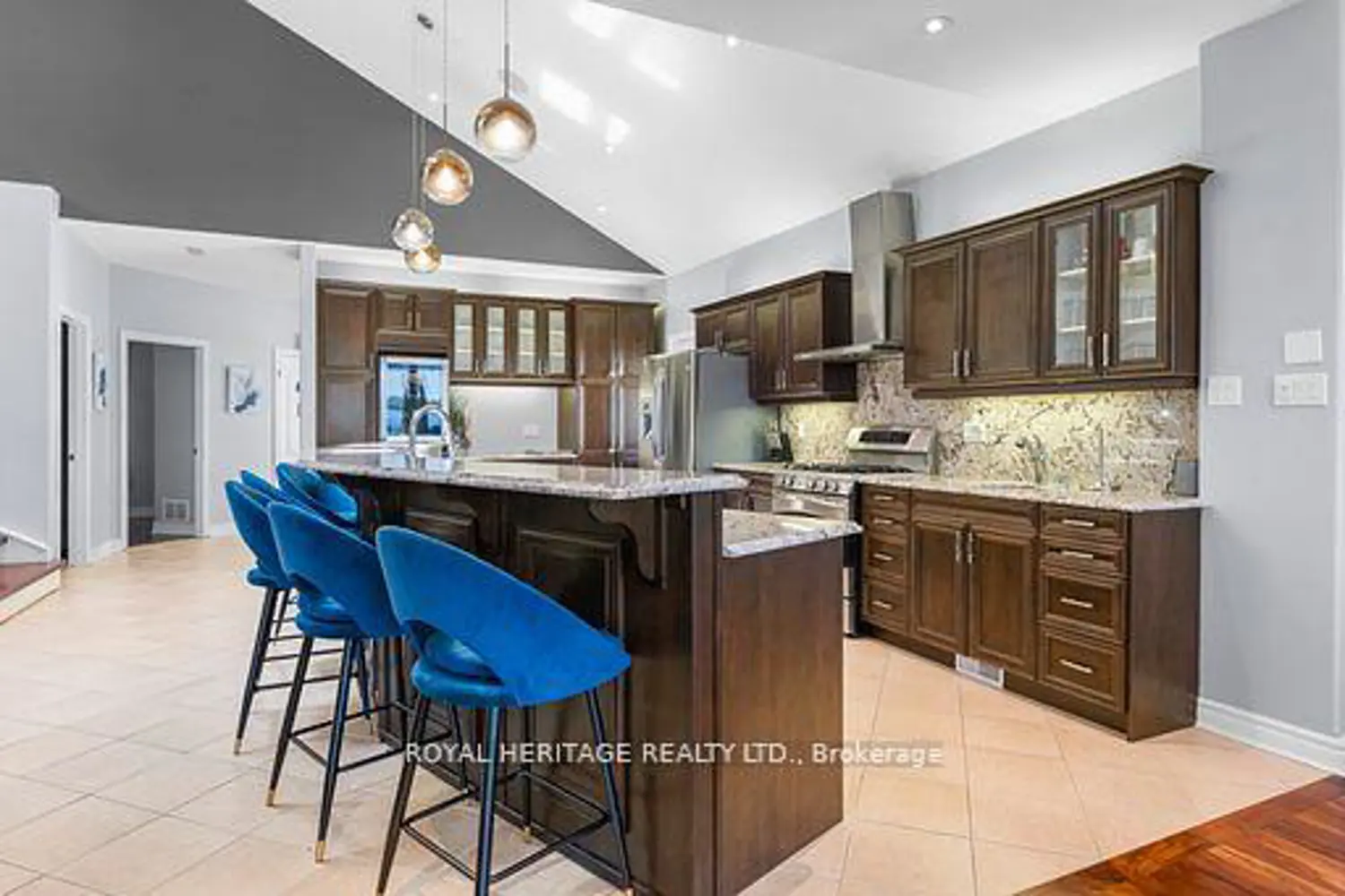 Additional image 6 of 34 Hills Road