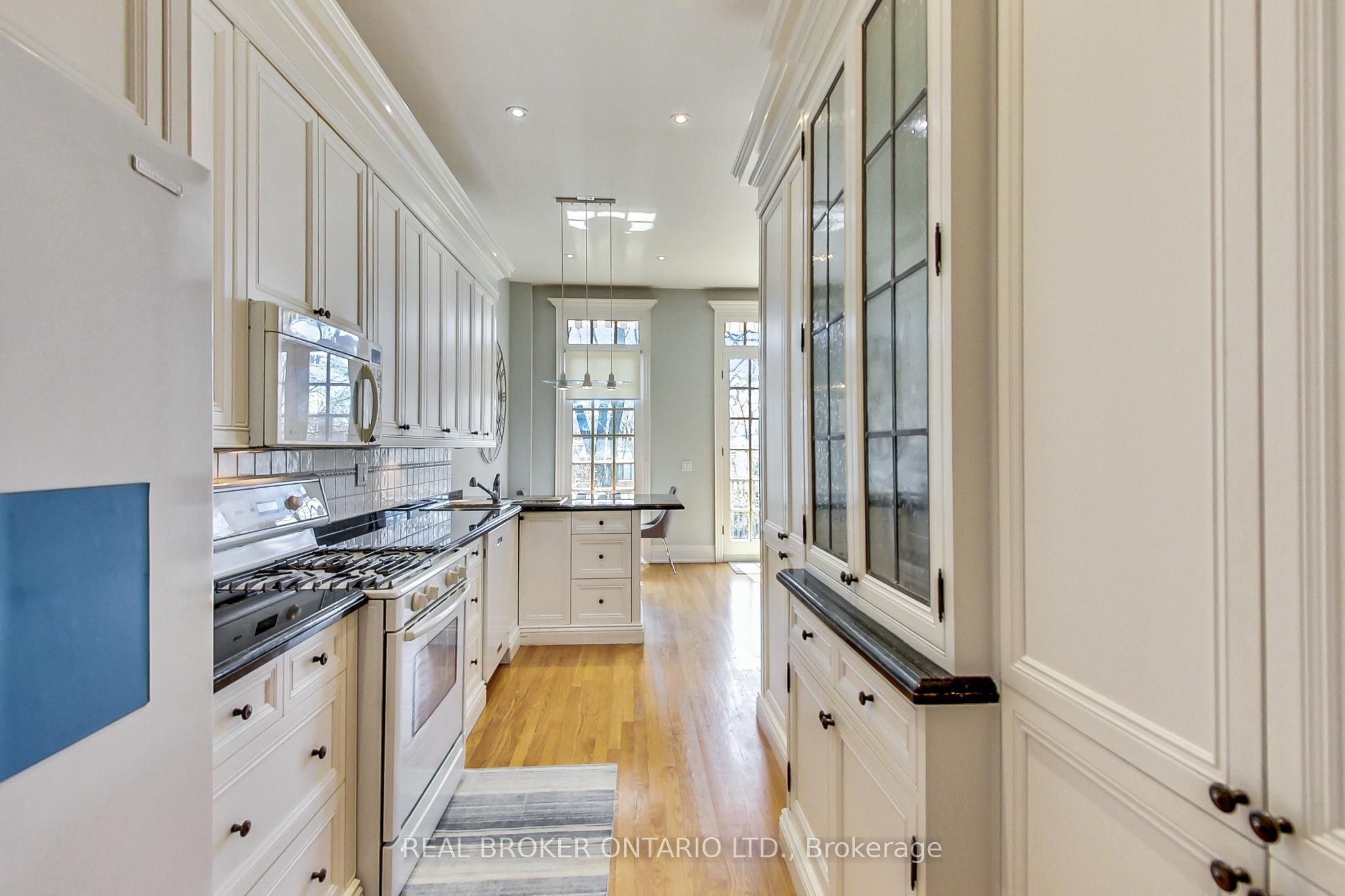 Additional image 6 of 21 Farnham Avenue, Toronto, ON, M4V 1H6