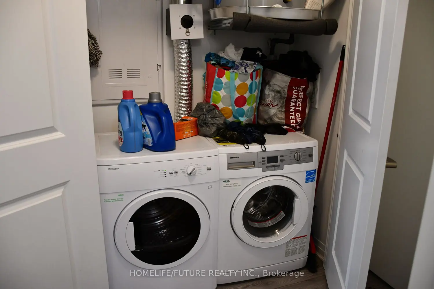 Additional image 9 of 1900 Simcoe Street 629