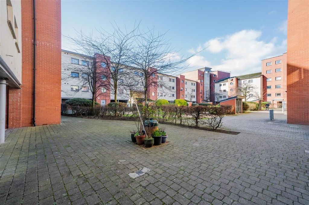 Additional image 15 of 2 bed flat for saleMarine Parade, Dundee DD1