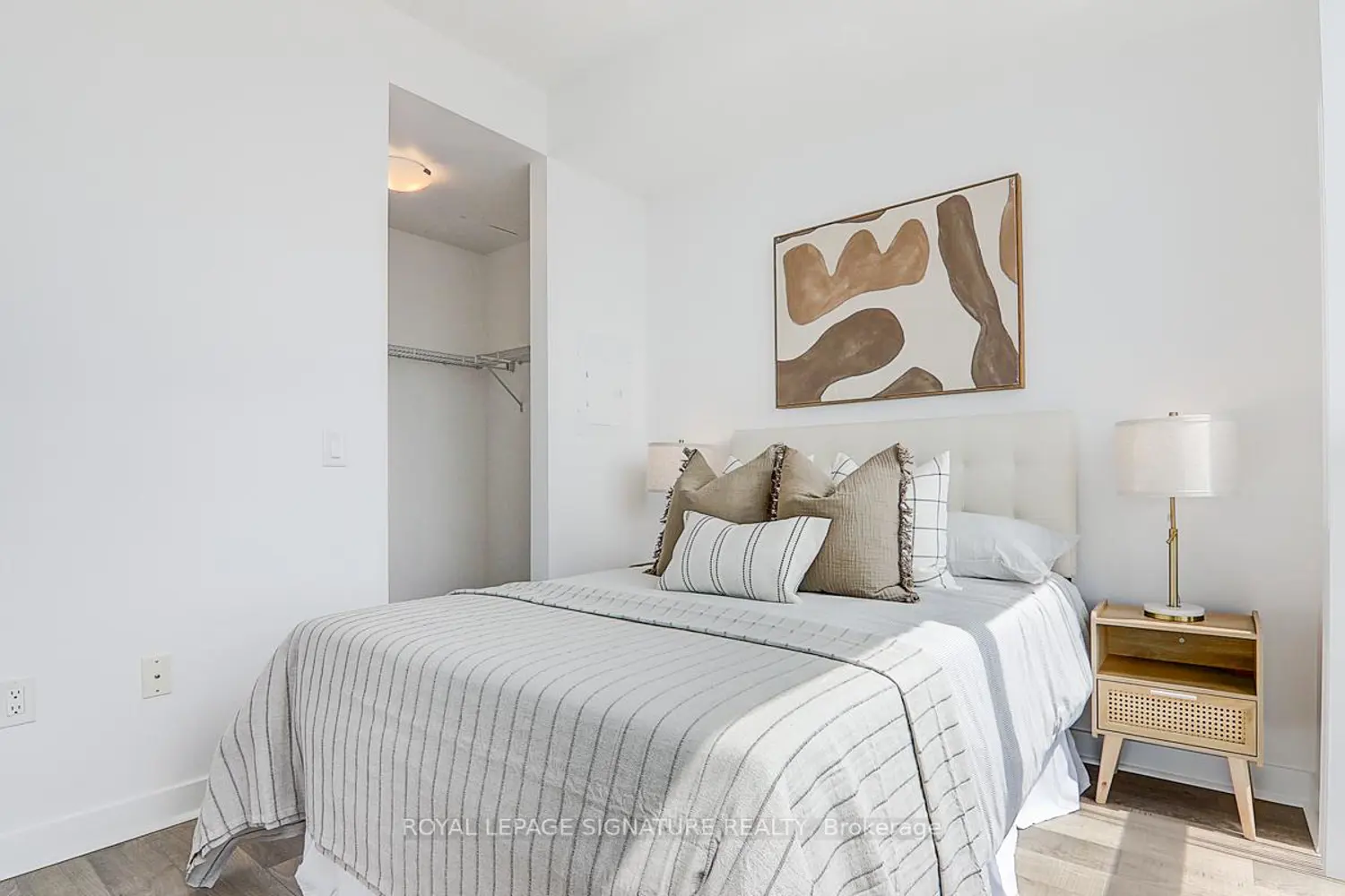 Additional image 7 of 3975 Grand Park Drive 3307