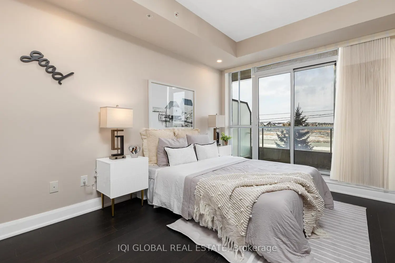 Additional image 13 of 2480 Prince Michael Drive 221