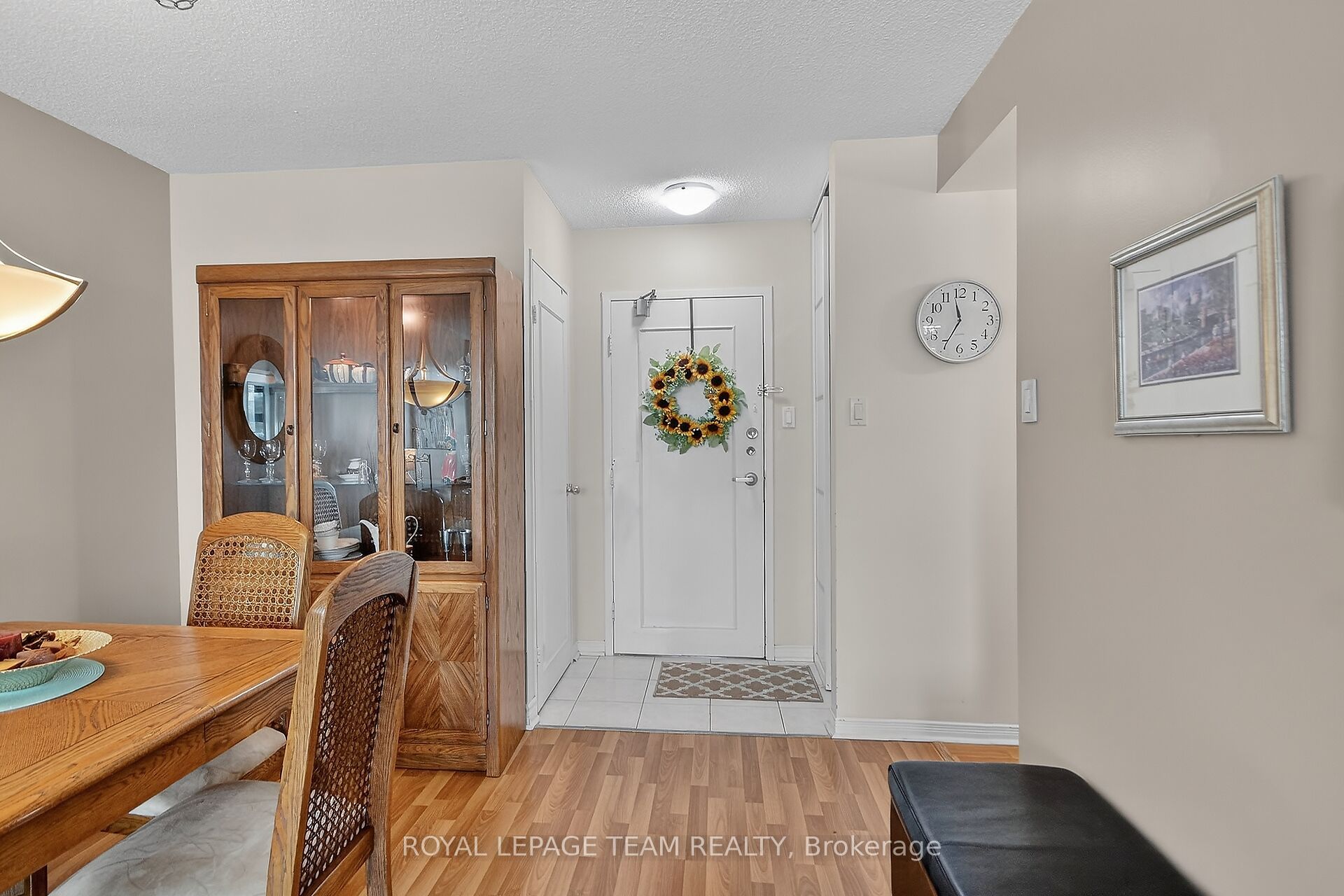 Additional image 6 of 606-555 Brittany Drive, Ottawa, ON, K1K 4C5