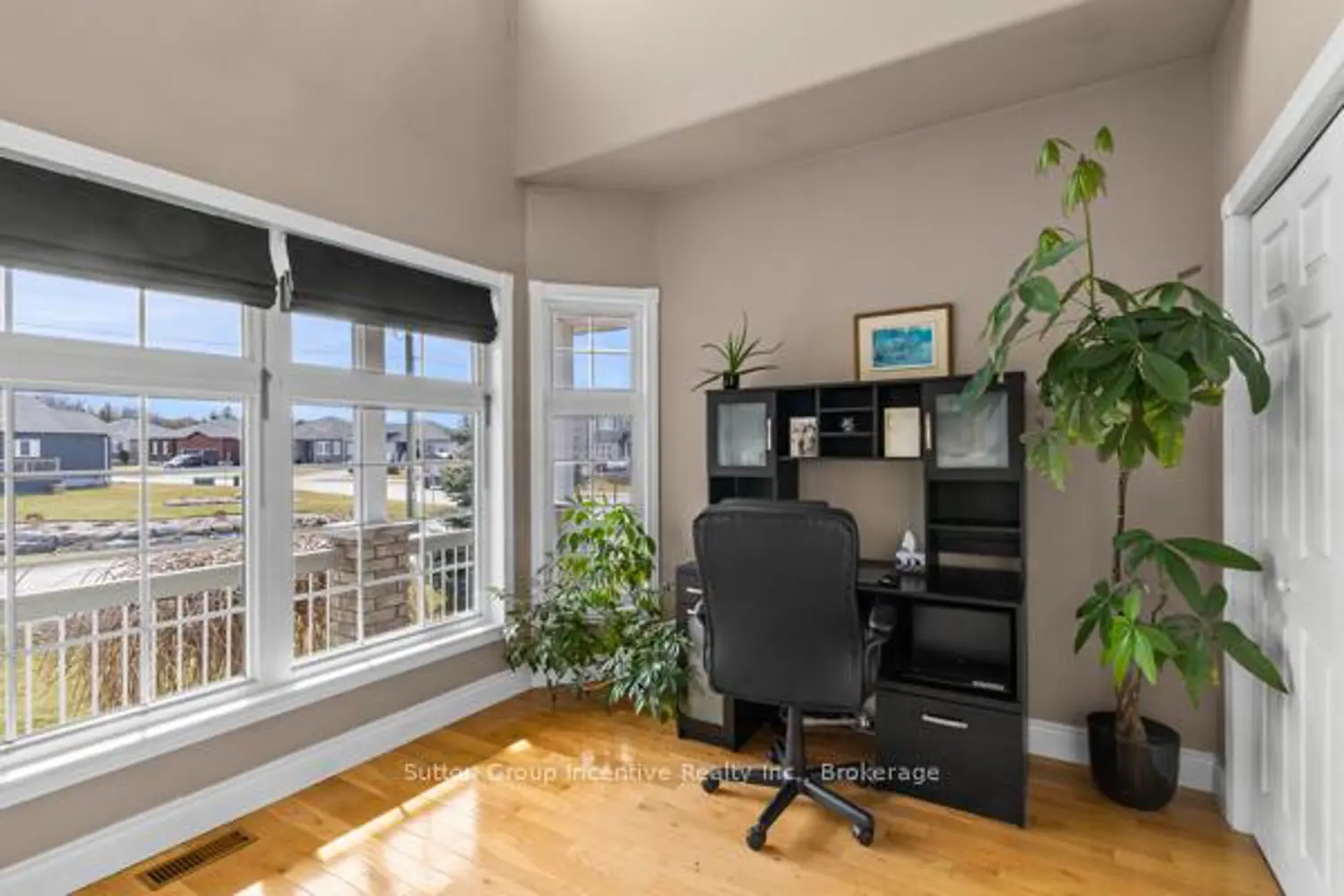 Additional image 18 of 22 Bourgeois Beach Road